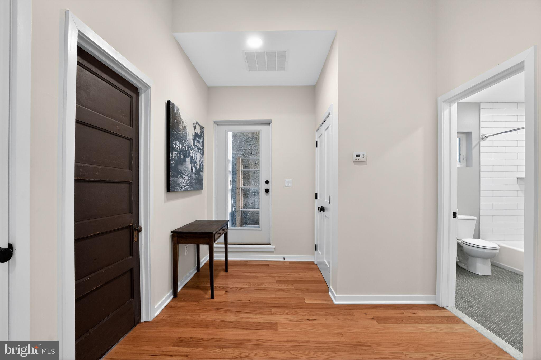 SOUTH KENSINGTON - Residential