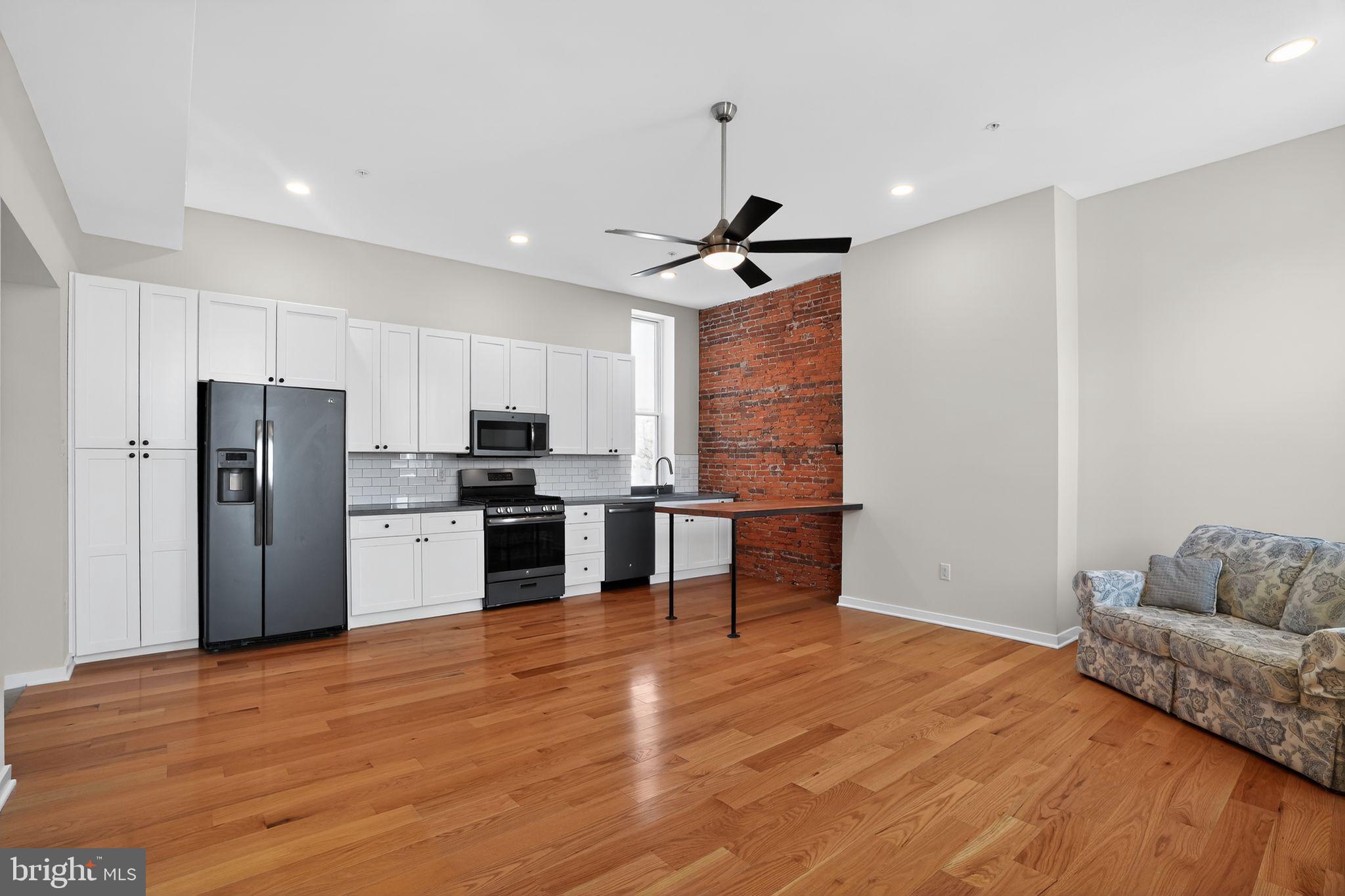 SOUTH KENSINGTON - Residential