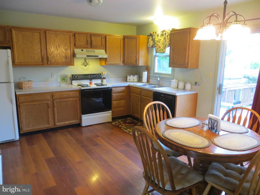 HIGHLAND HEIGHTS - Residential