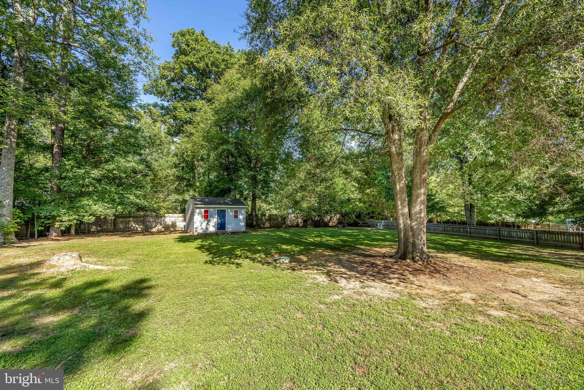 LAKE LAND OR - Residential