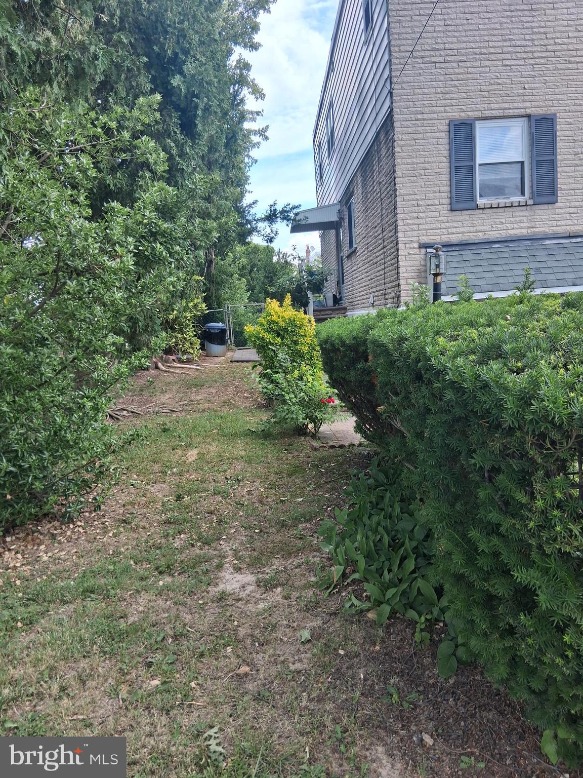 PHILADELPHIA (NORTHEAST) - Residential