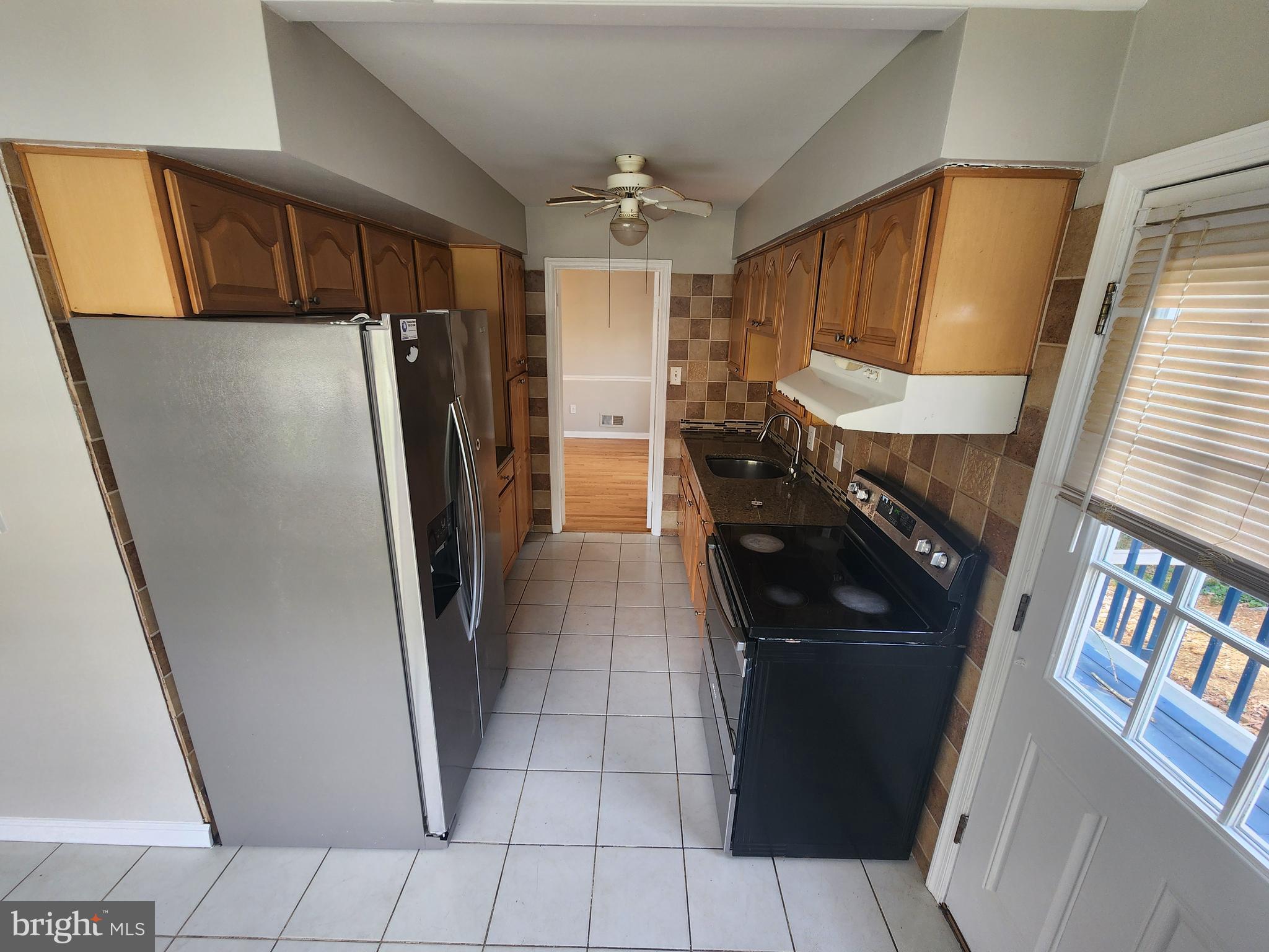 LAKE RIDGE - Residential