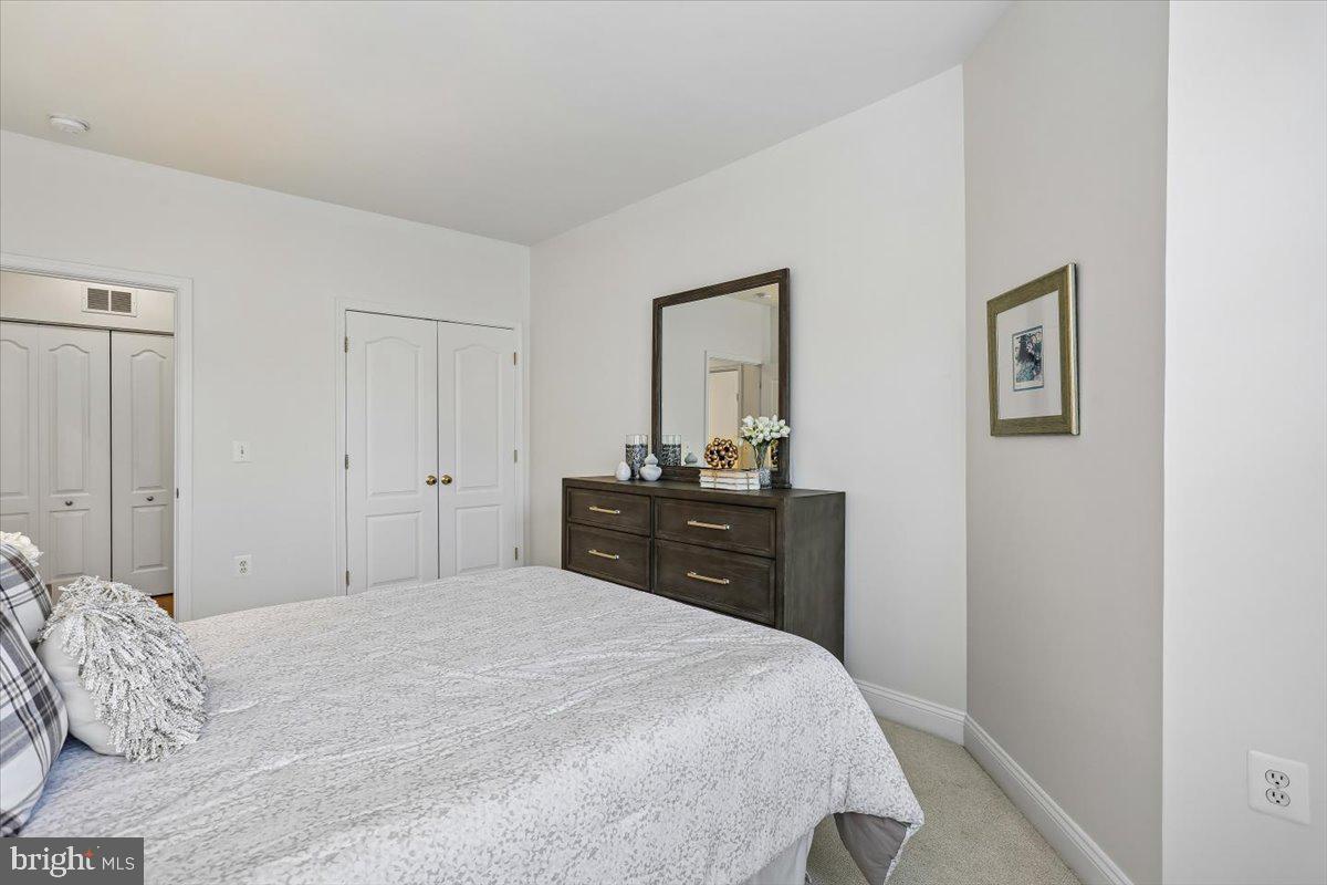 KING FARM - Residential