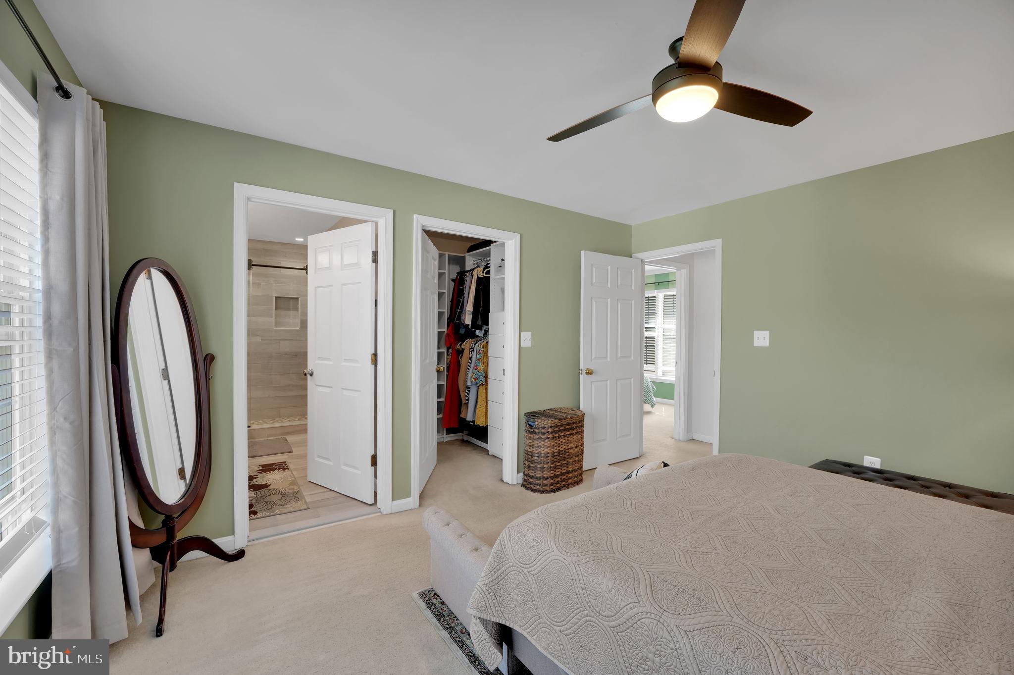 CLOVERLEAF CENTER - Residential