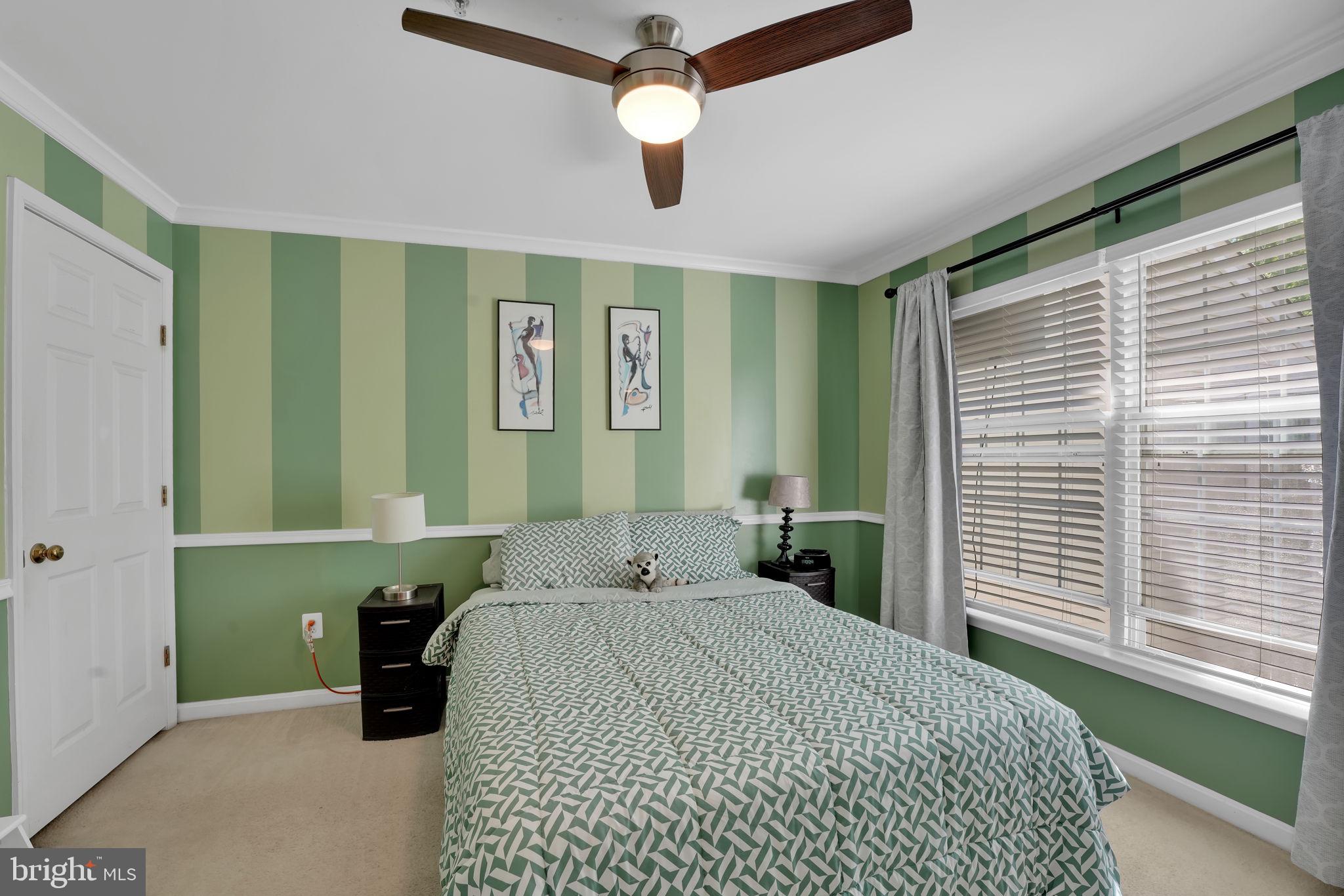 CLOVERLEAF CENTER - Residential