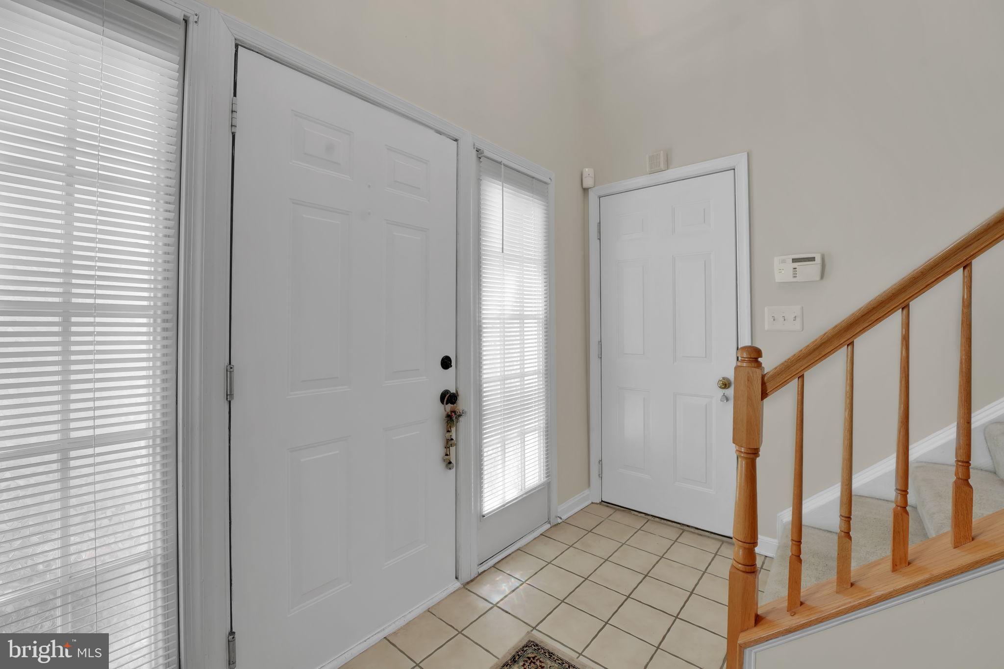 CLOVERLEAF CENTER - Residential