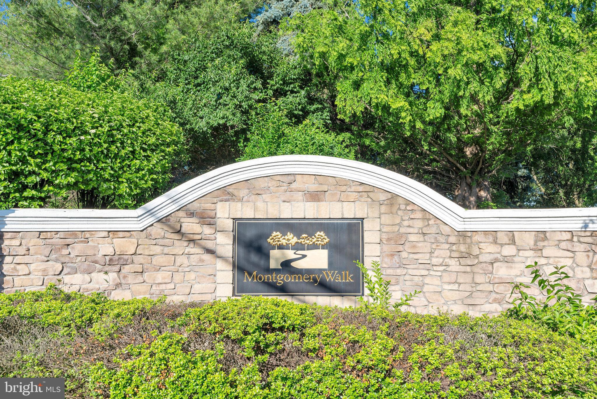 MONTGOMERY WALK - Residential
