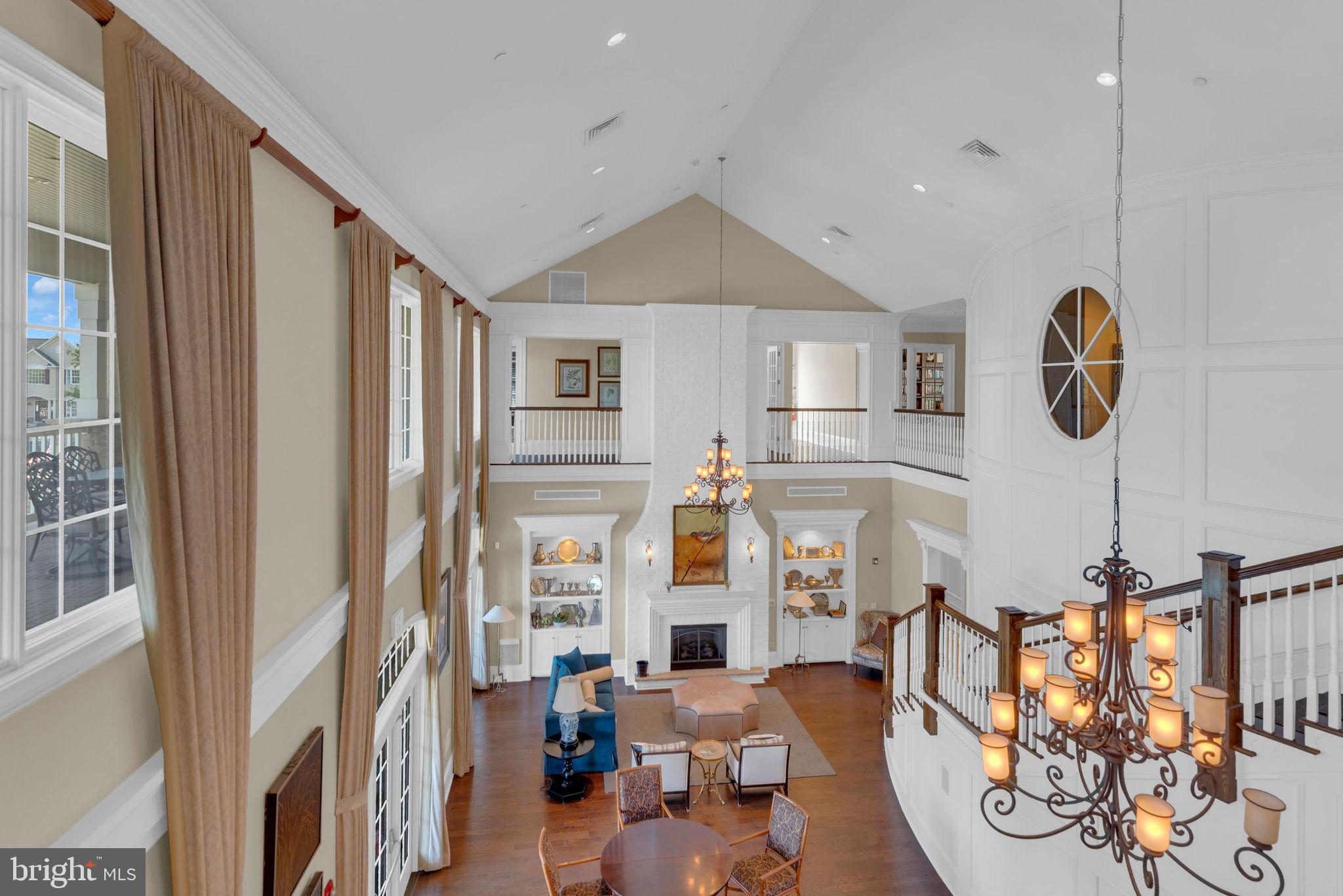 MONTGOMERY WALK - Residential