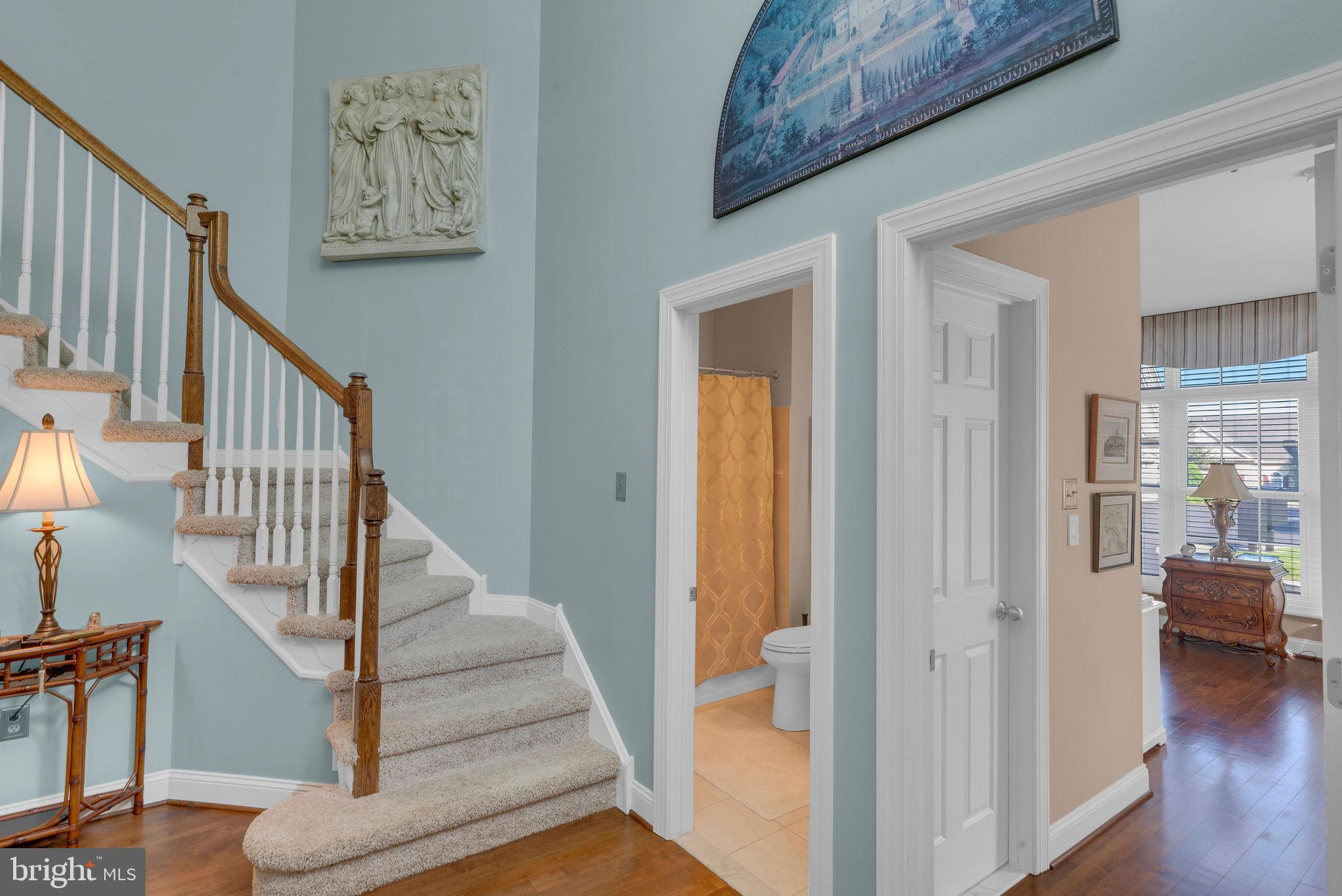 MONTGOMERY WALK - Residential