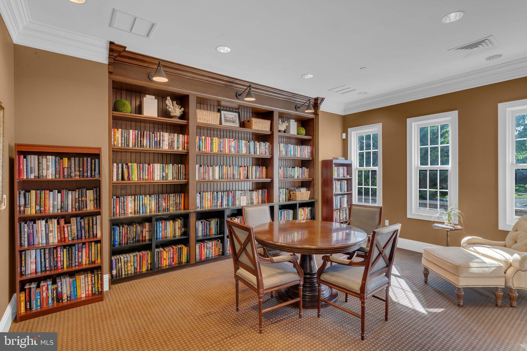 MONTGOMERY WALK - Residential