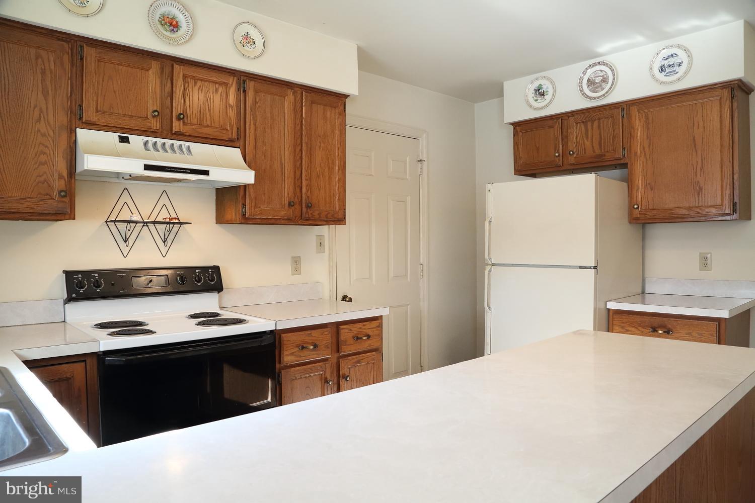 NEW HOLLAND BOROUGH - Residential