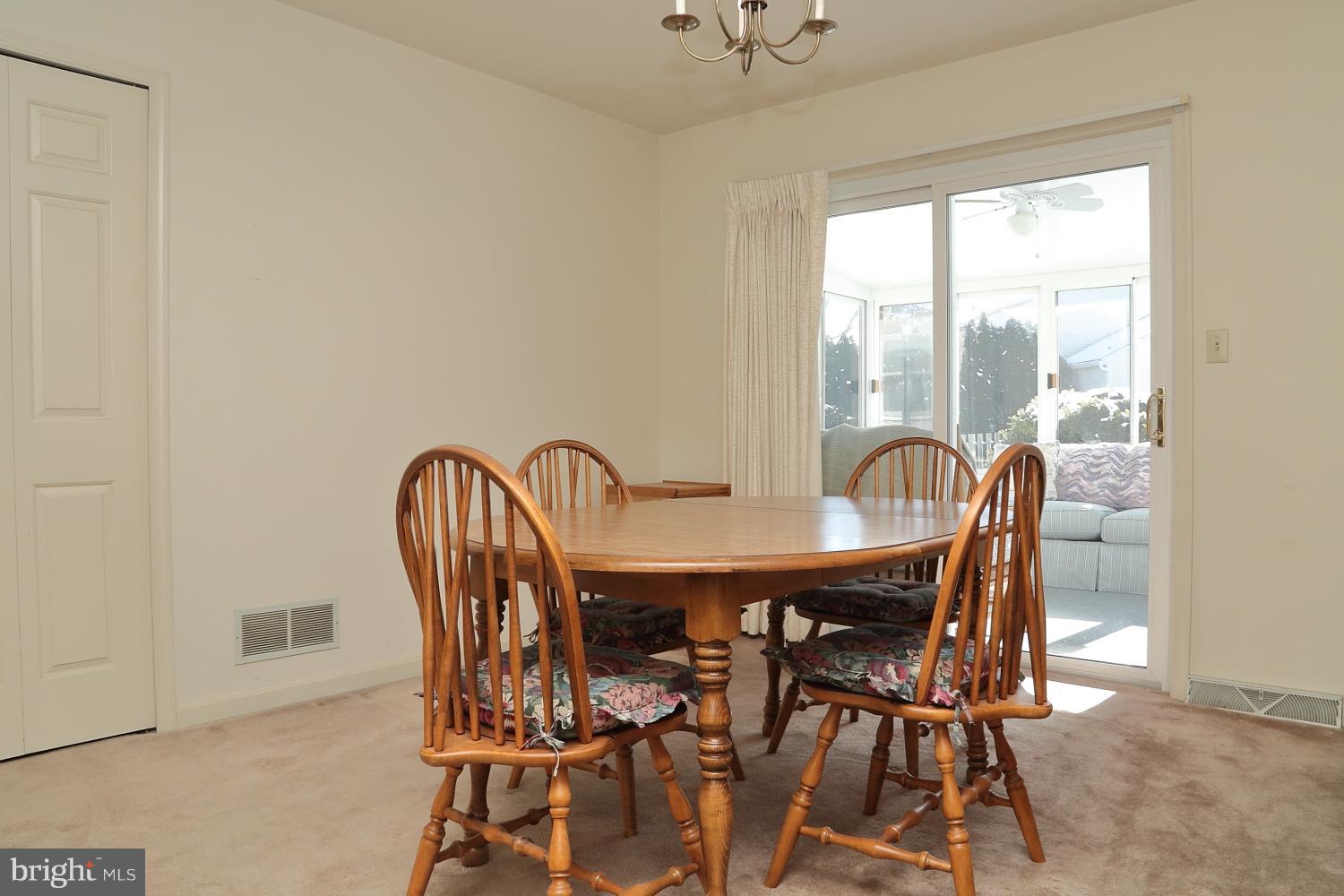 NEW HOLLAND BOROUGH - Residential