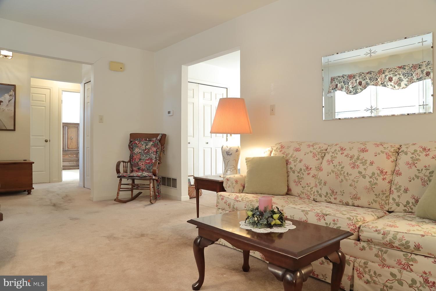 NEW HOLLAND BOROUGH - Residential