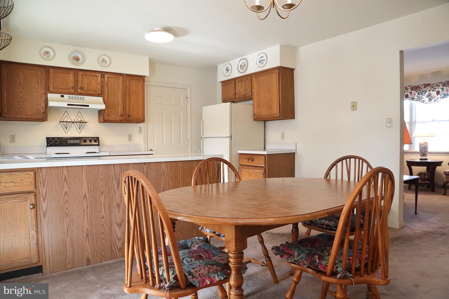 NEW HOLLAND BOROUGH - Residential