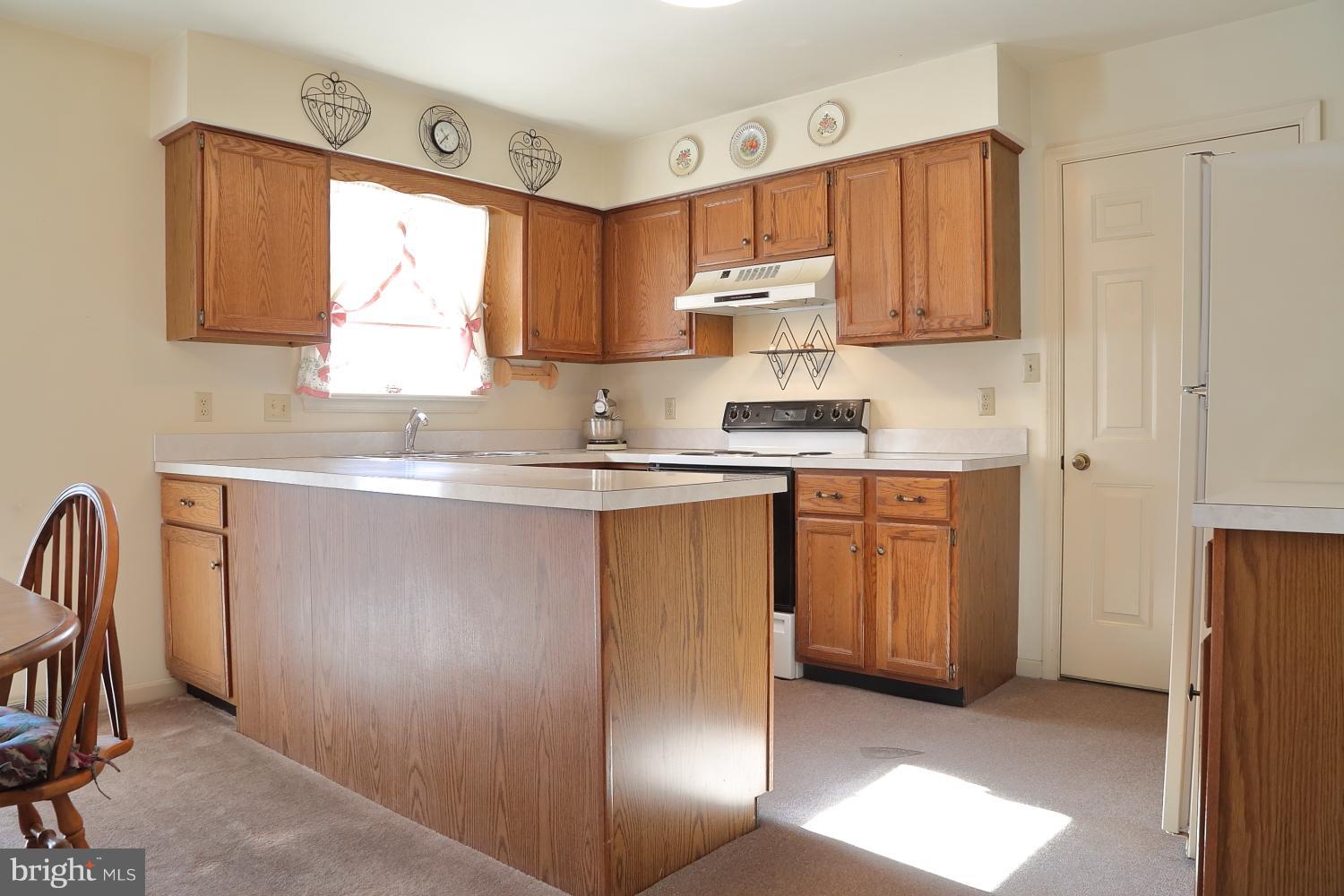NEW HOLLAND BOROUGH - Residential