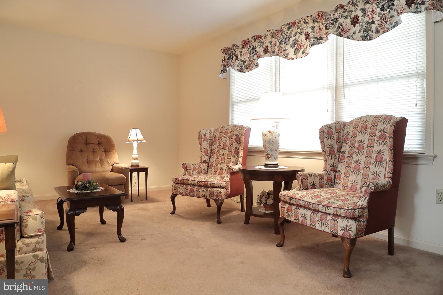 NEW HOLLAND BOROUGH - Residential