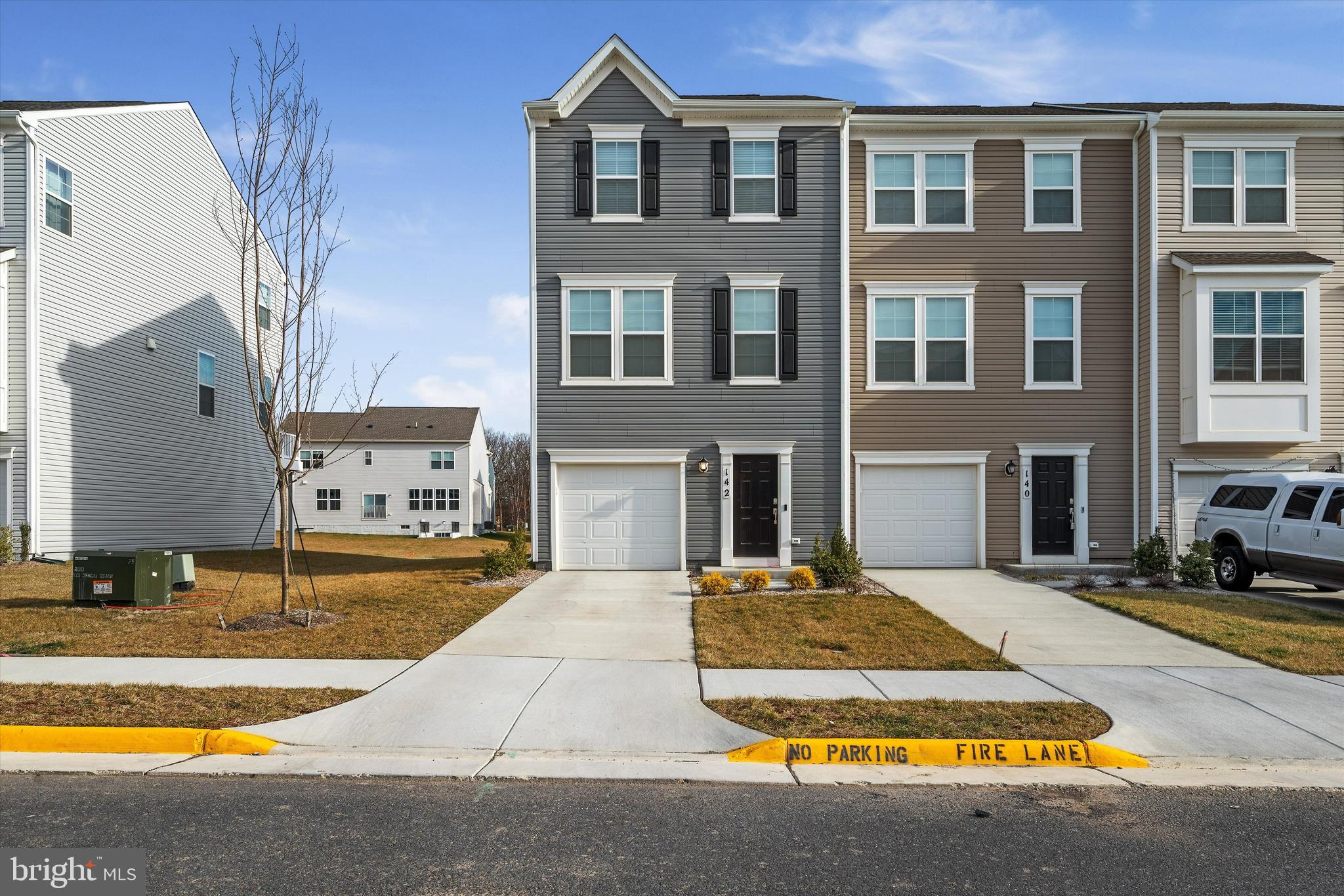 SENSENY VILLAGE - Residential Lease