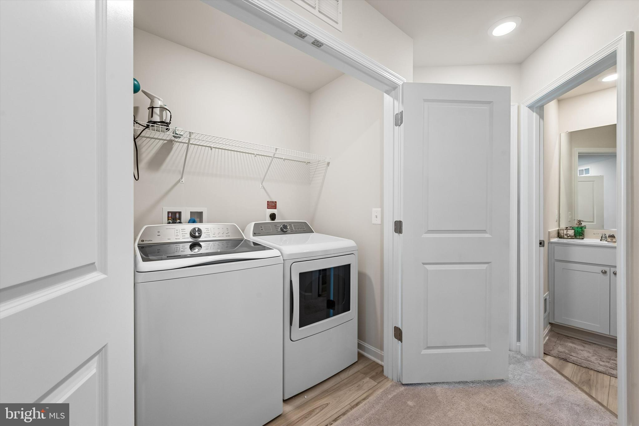 SENSENY VILLAGE - Residential Lease