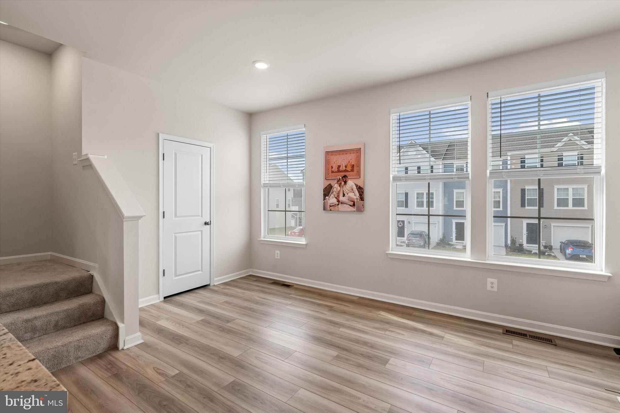 SENSENY VILLAGE - Residential Lease