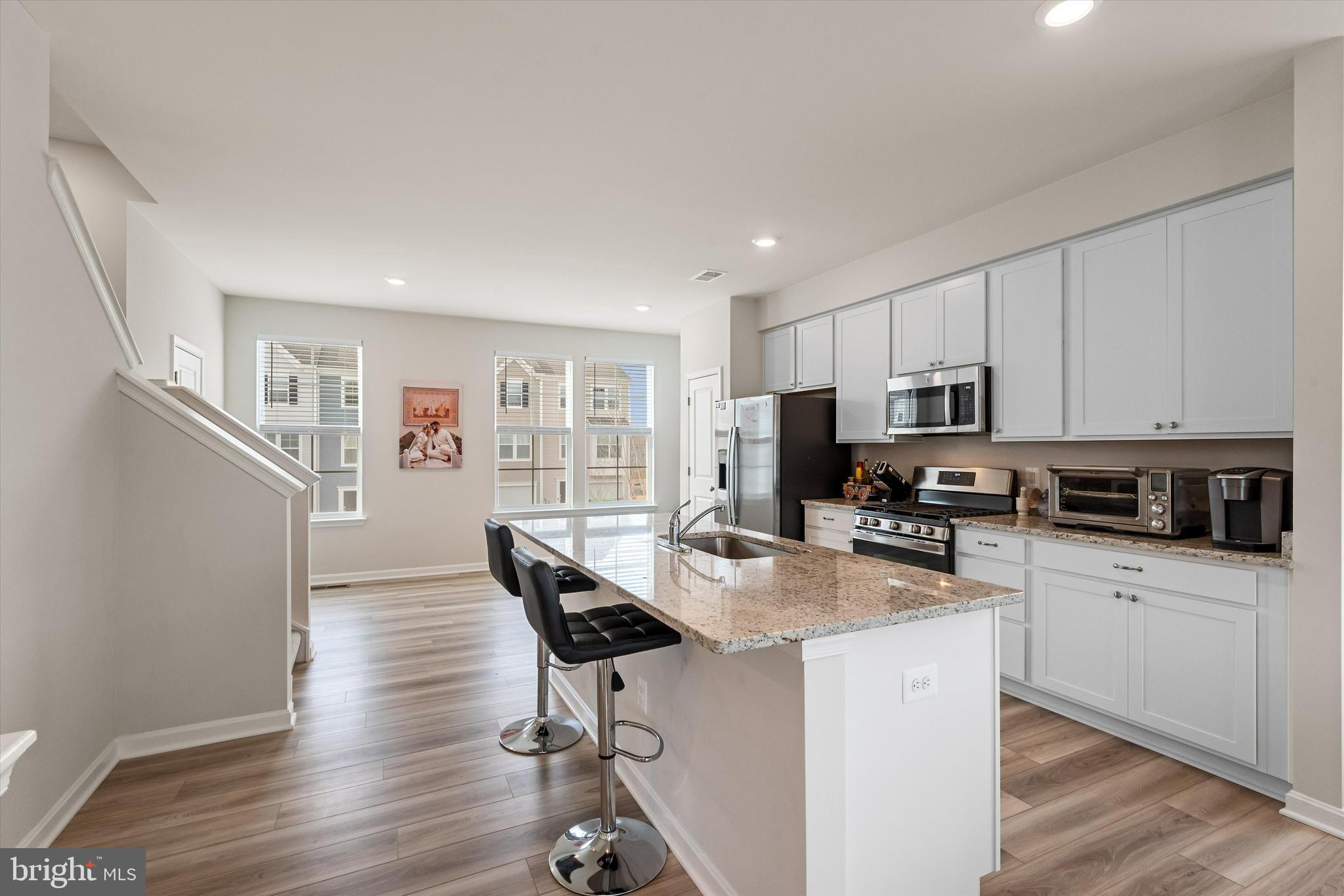 SENSENY VILLAGE - Residential Lease