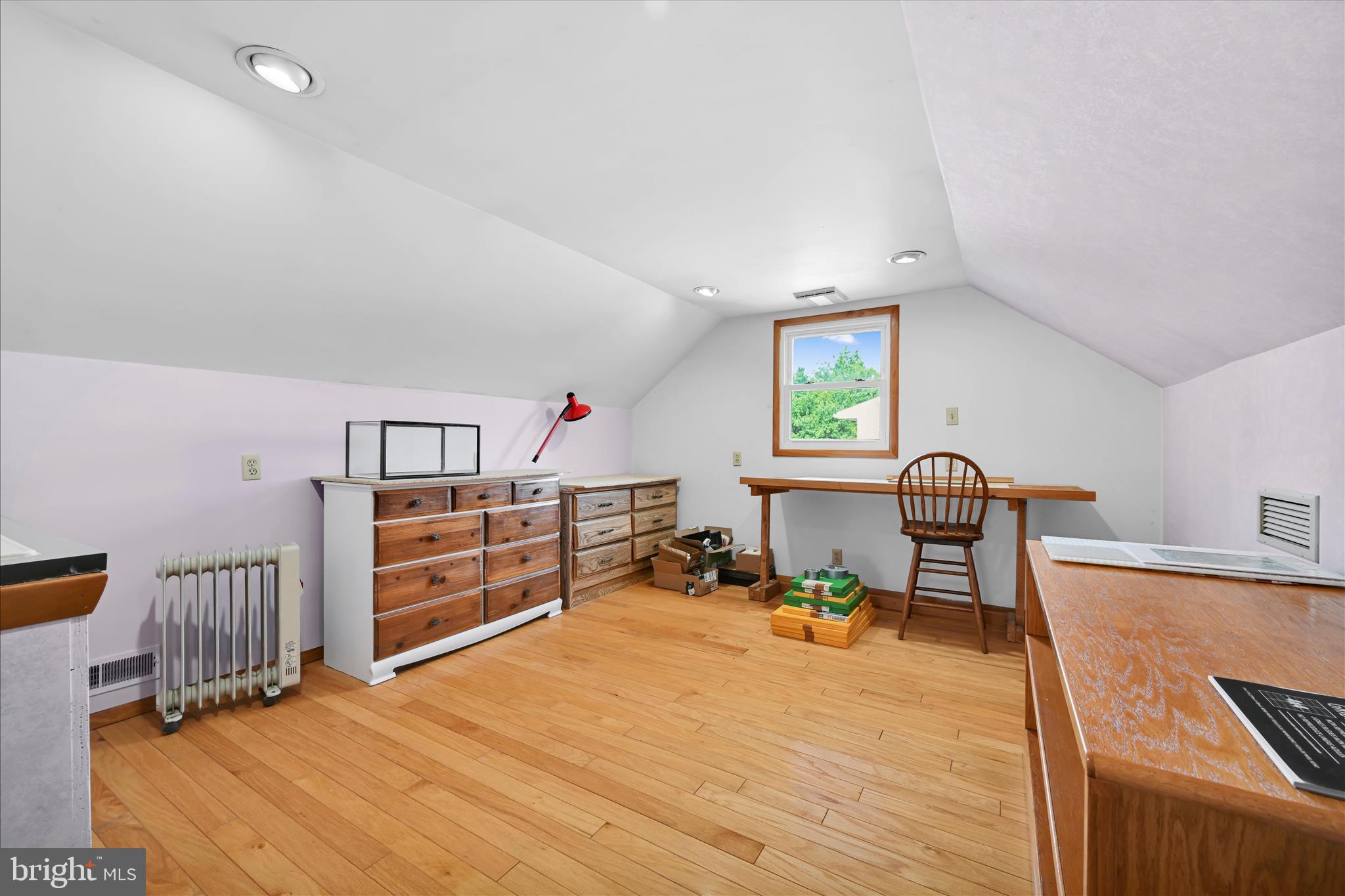 BRIDGE VALLEY - Residential