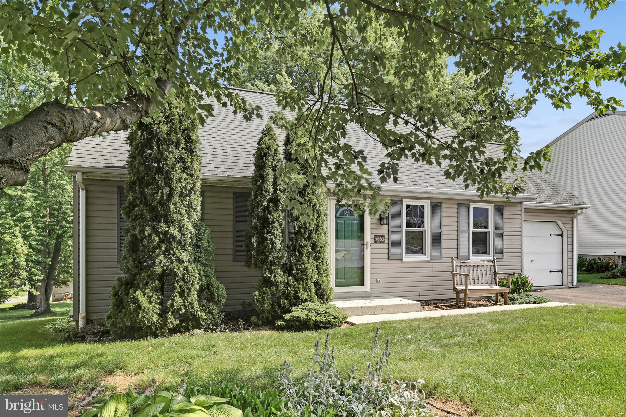 BRIDGE VALLEY - Residential