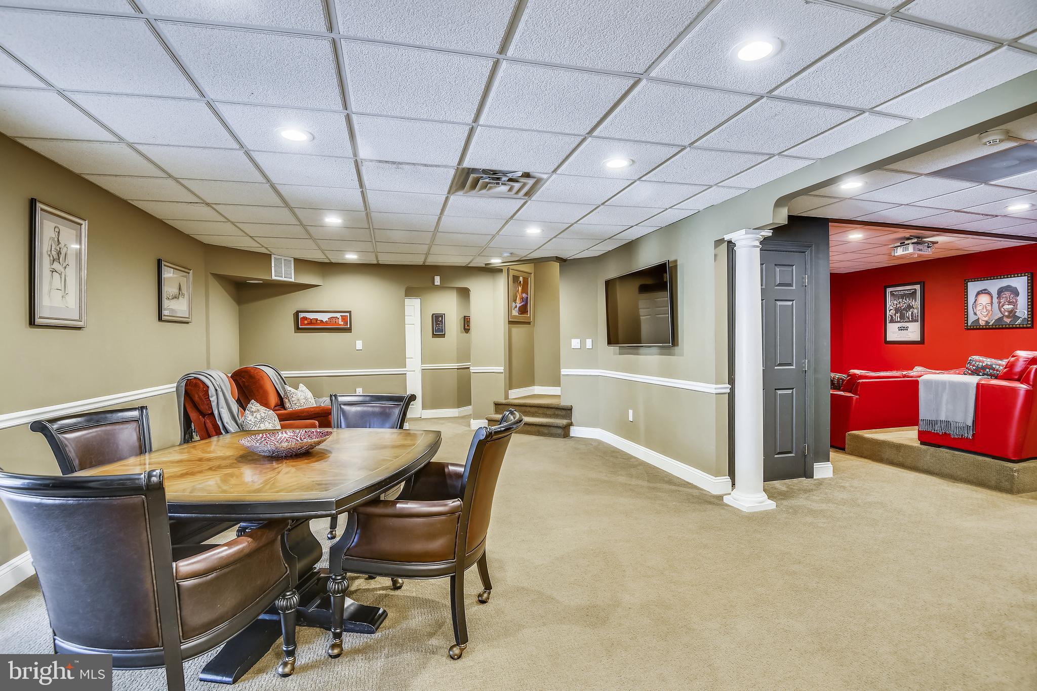 SANCTUARY AT SOUTH RIVER - Residential