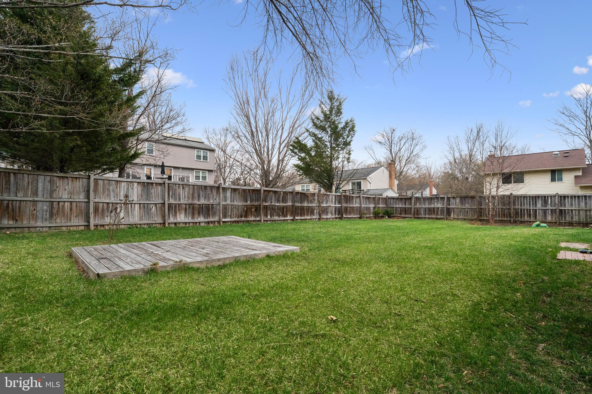 HUNTERS CREEK - Residential