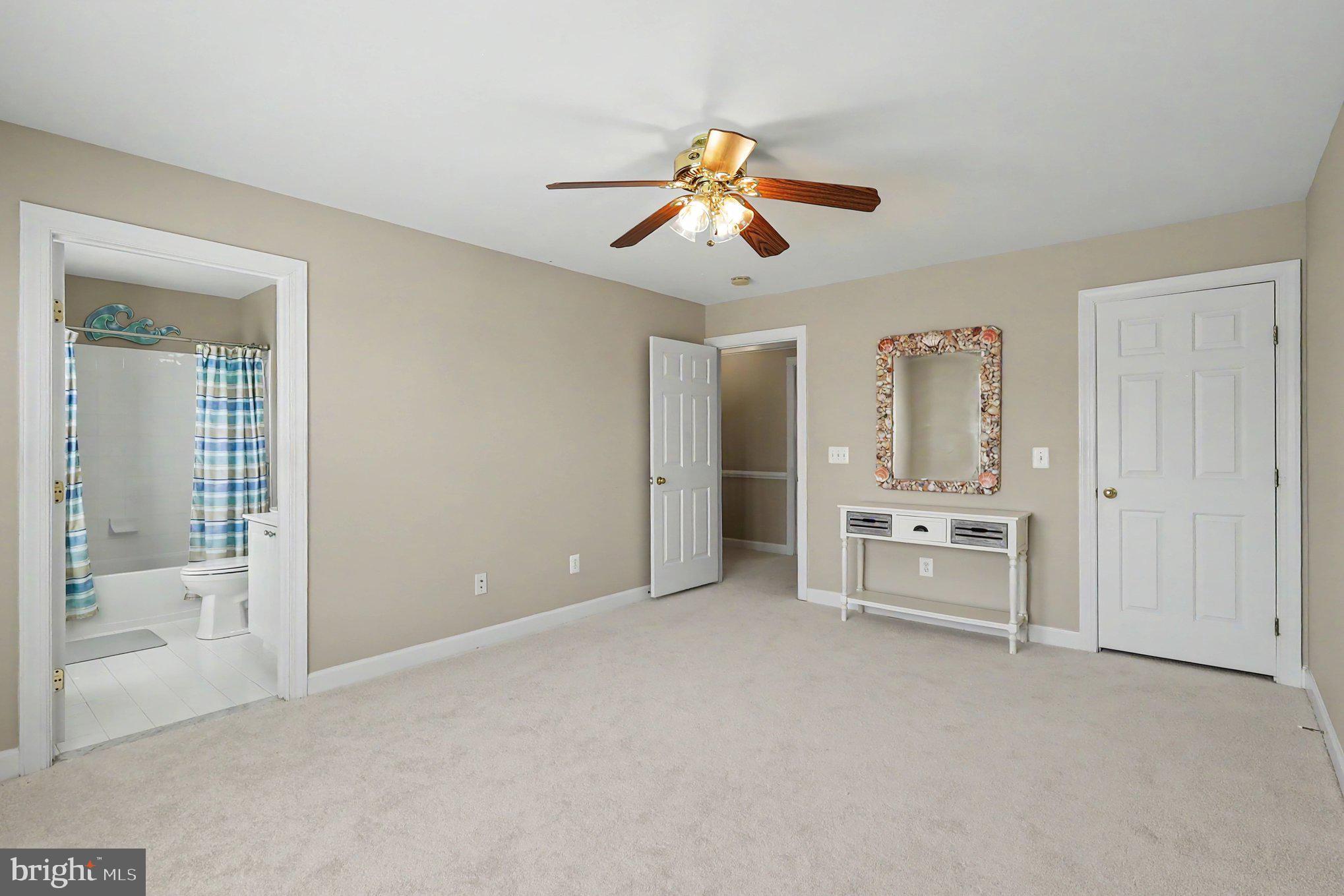 CEDAR HUNT - Residential