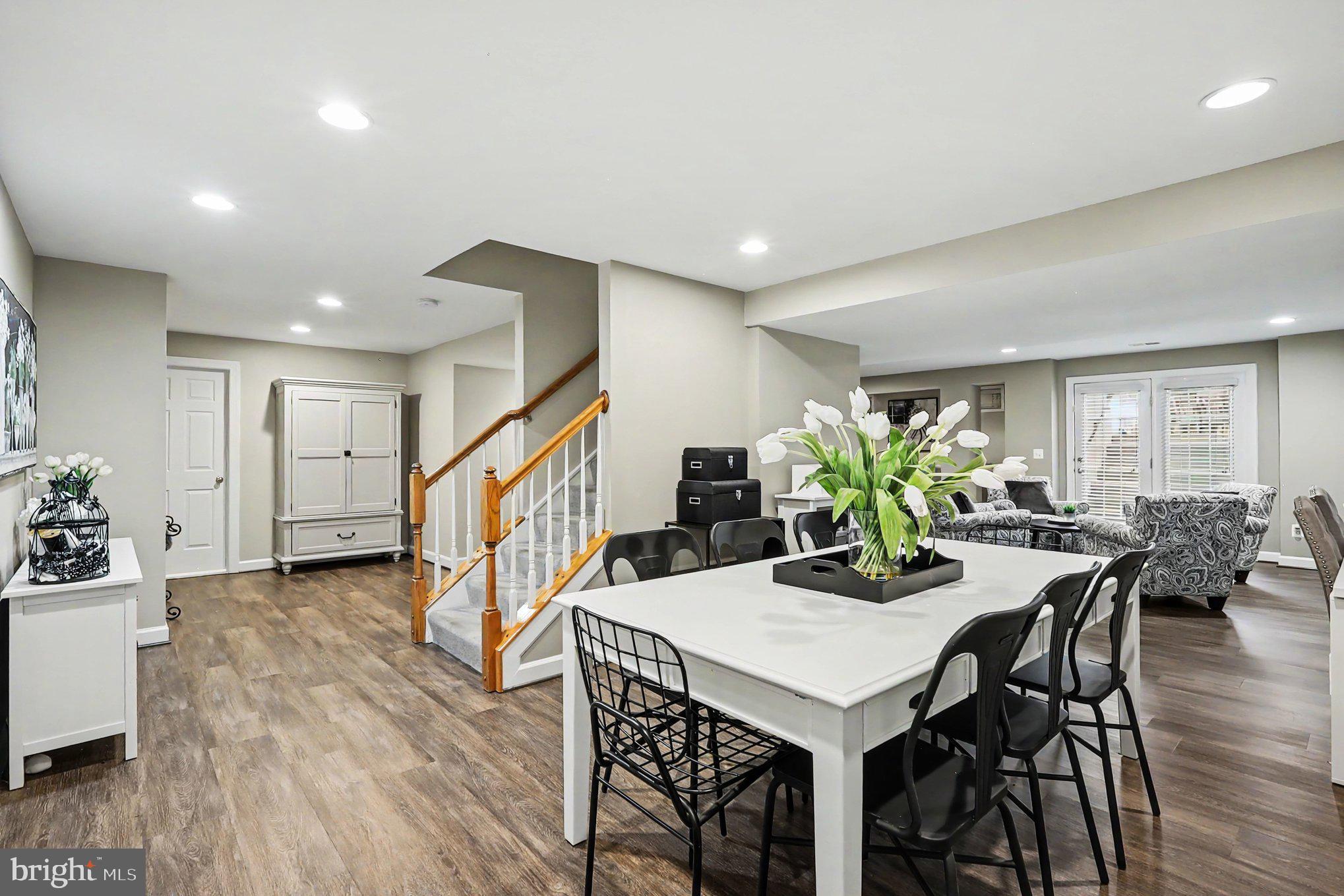 CEDAR HUNT - Residential