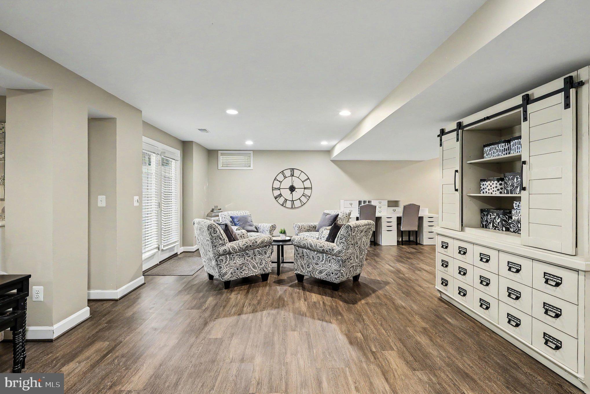 CEDAR HUNT - Residential