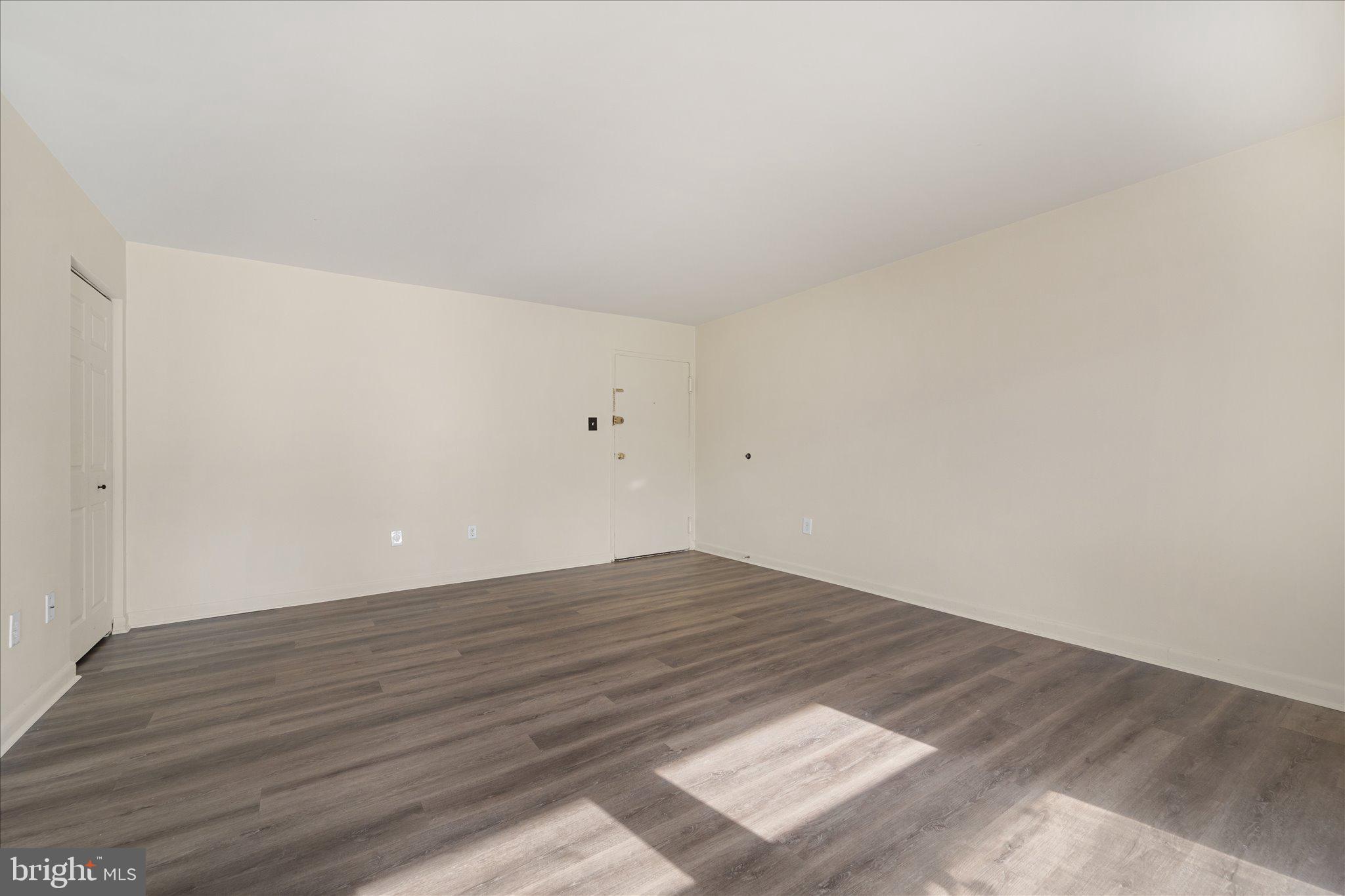 HUNTCREST - Residential