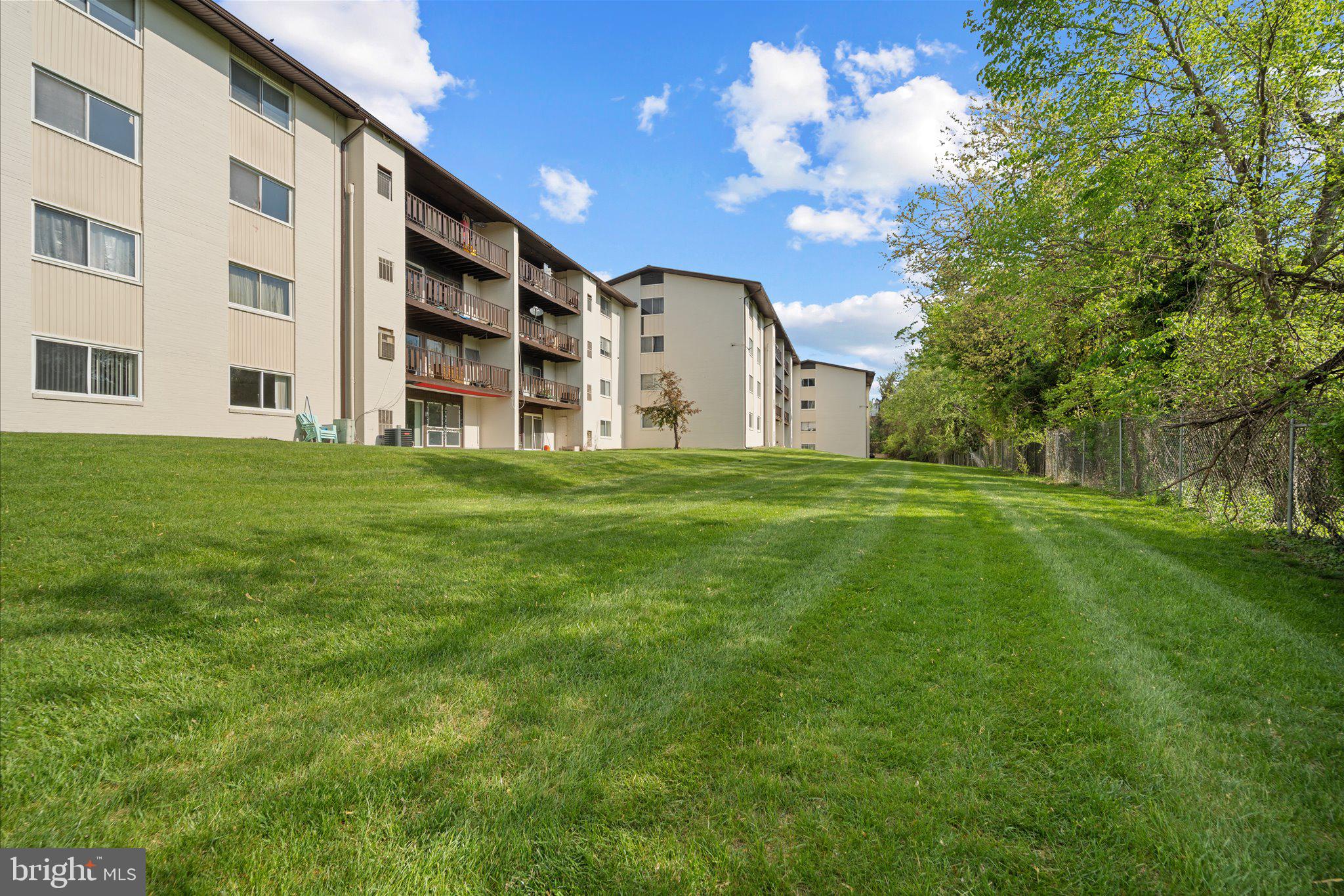 HUNTCREST - Residential