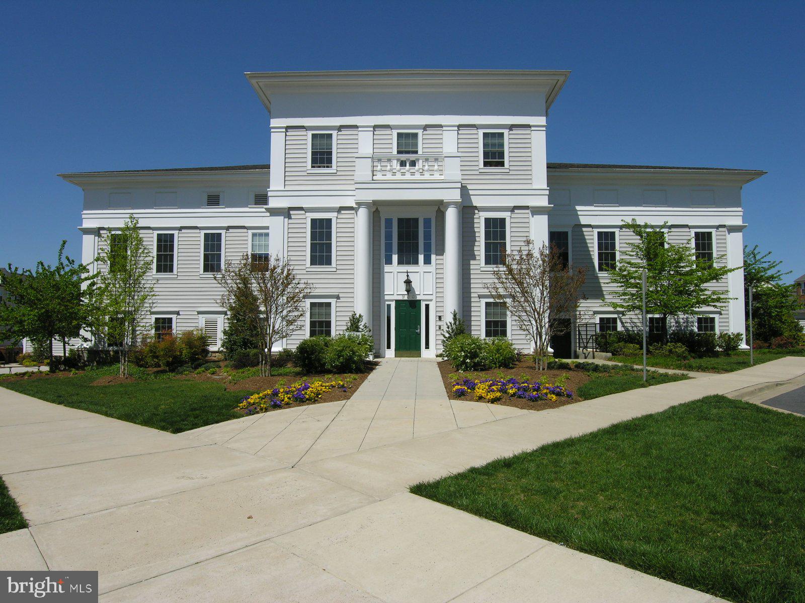 LAKELANDS - Residential
