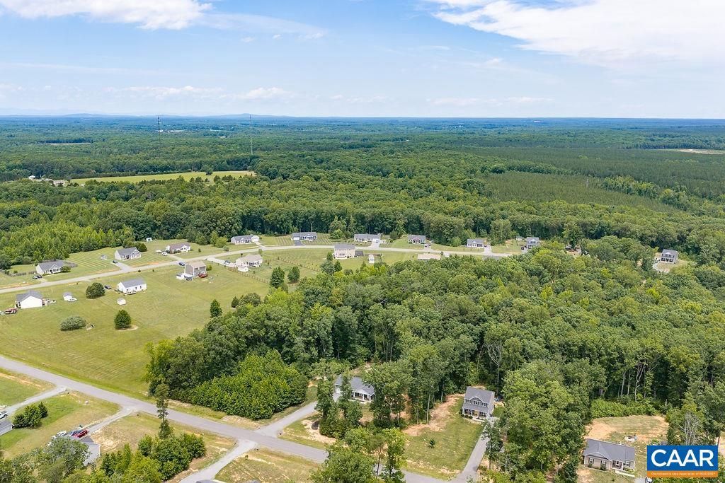 HIDDEN FARMS ESTATES - Residential