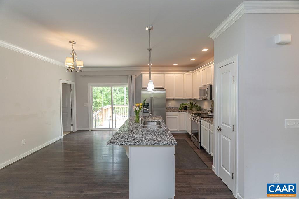 HIDDEN FARMS ESTATES - Residential