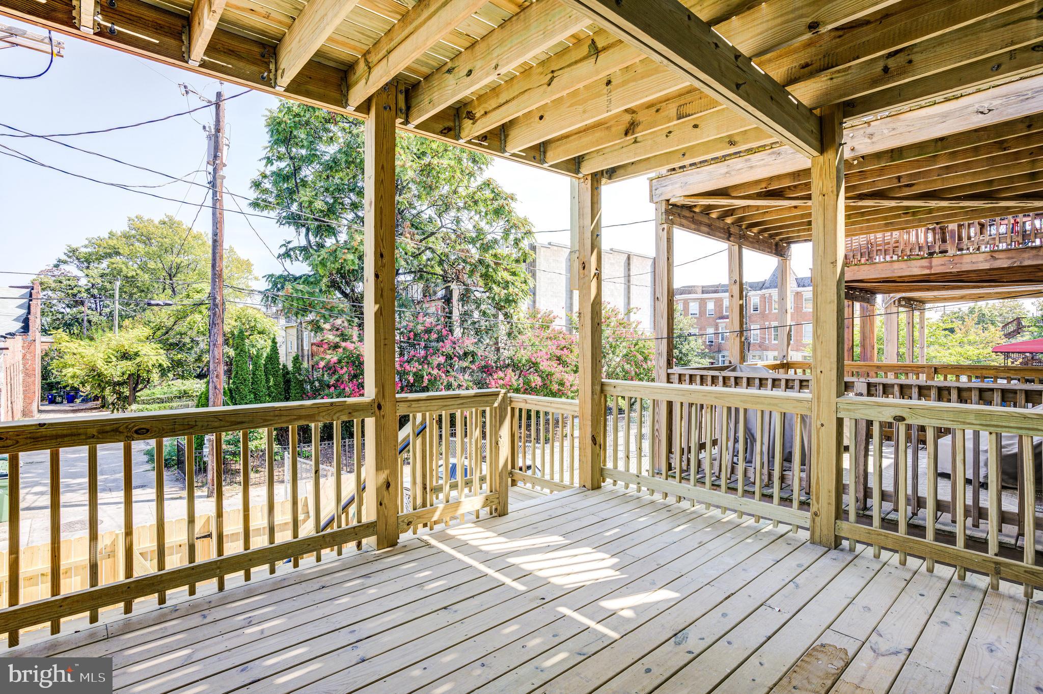 RESERVOIR HILL - Residential