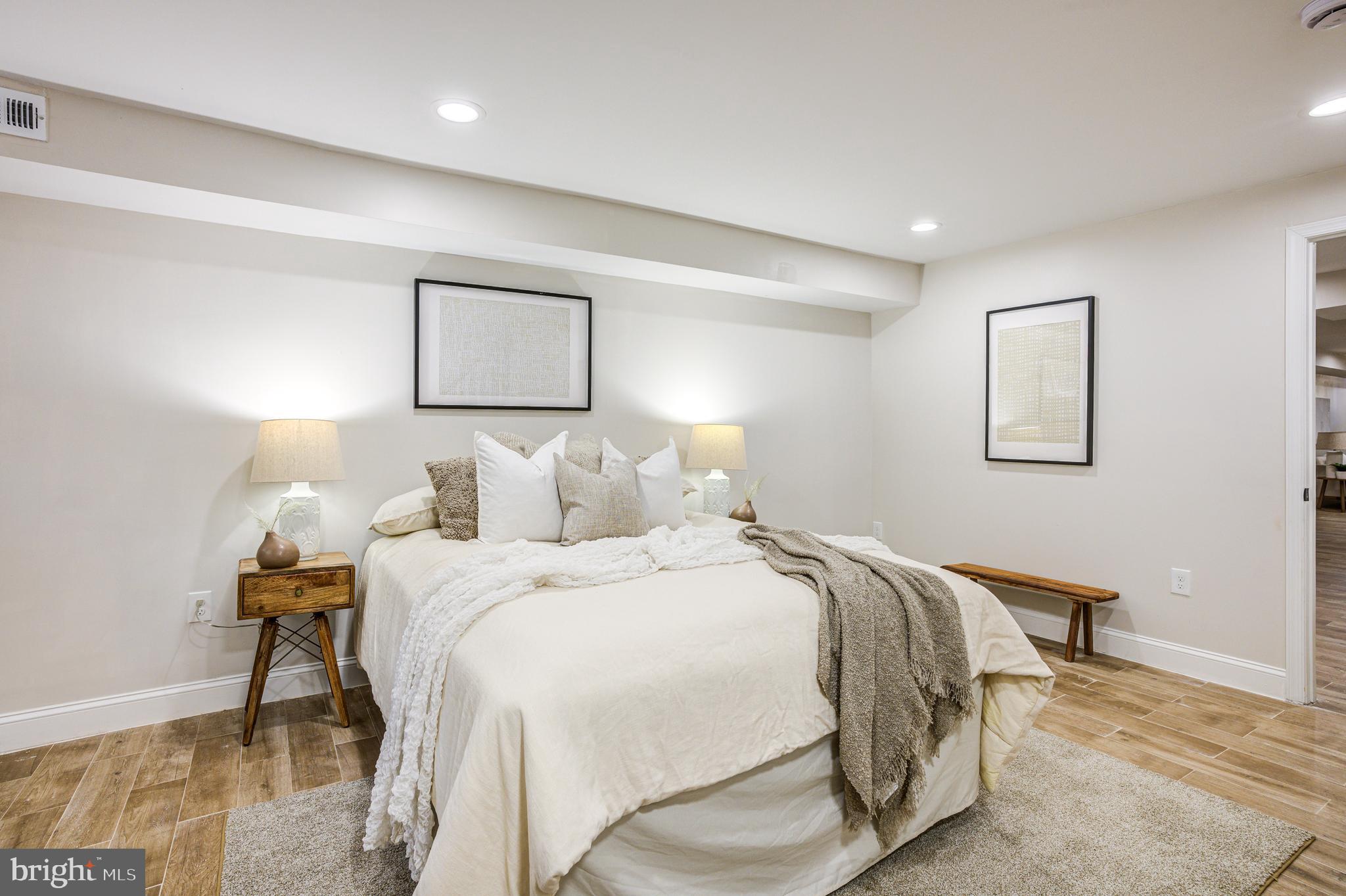 RESERVOIR HILL - Residential
