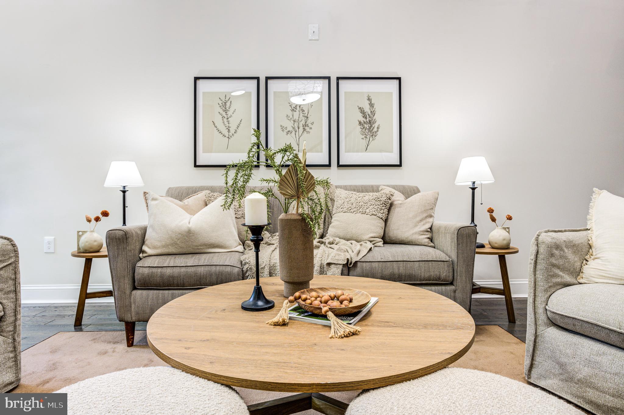 RESERVOIR HILL - Residential