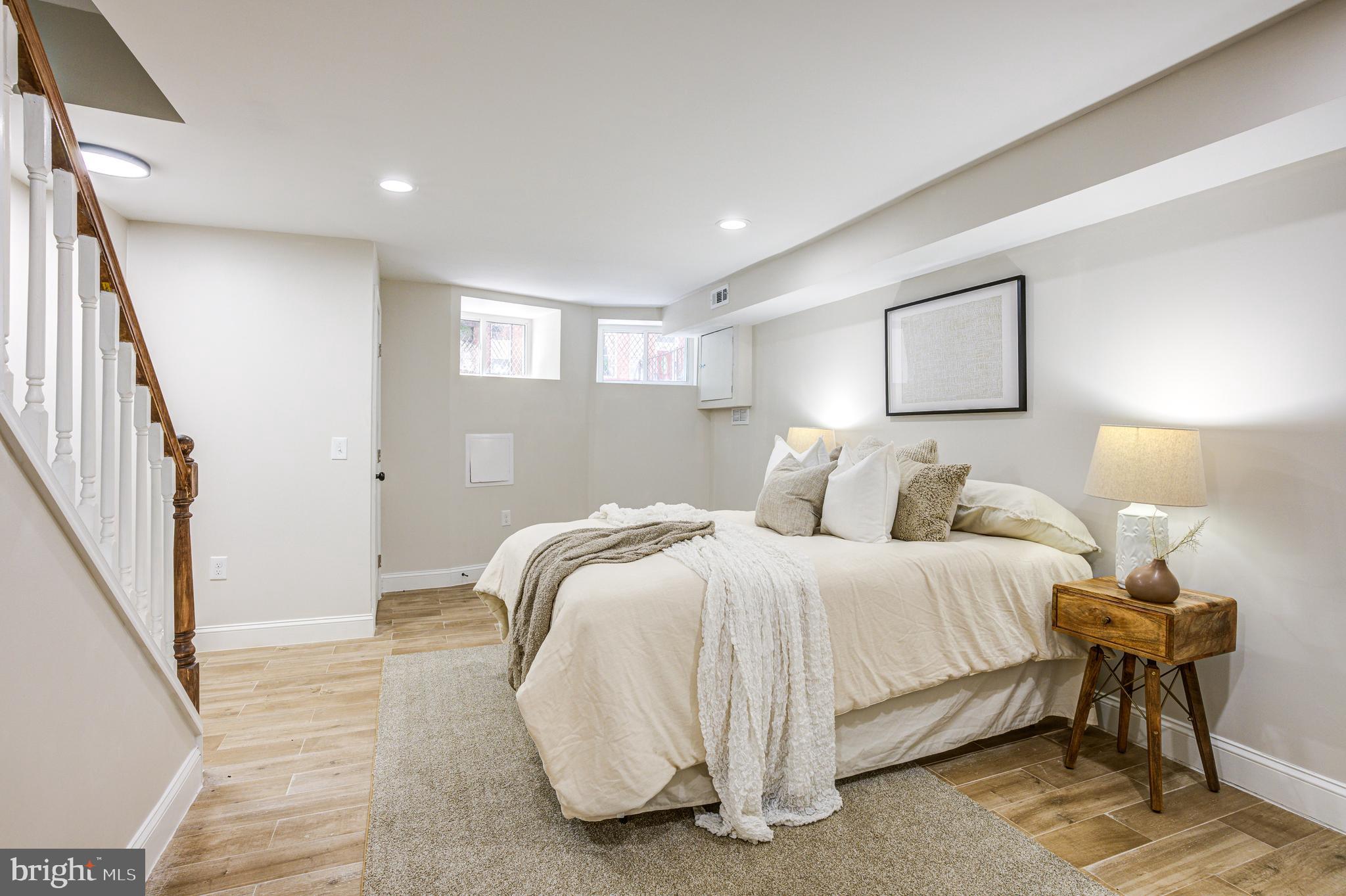 RESERVOIR HILL - Residential