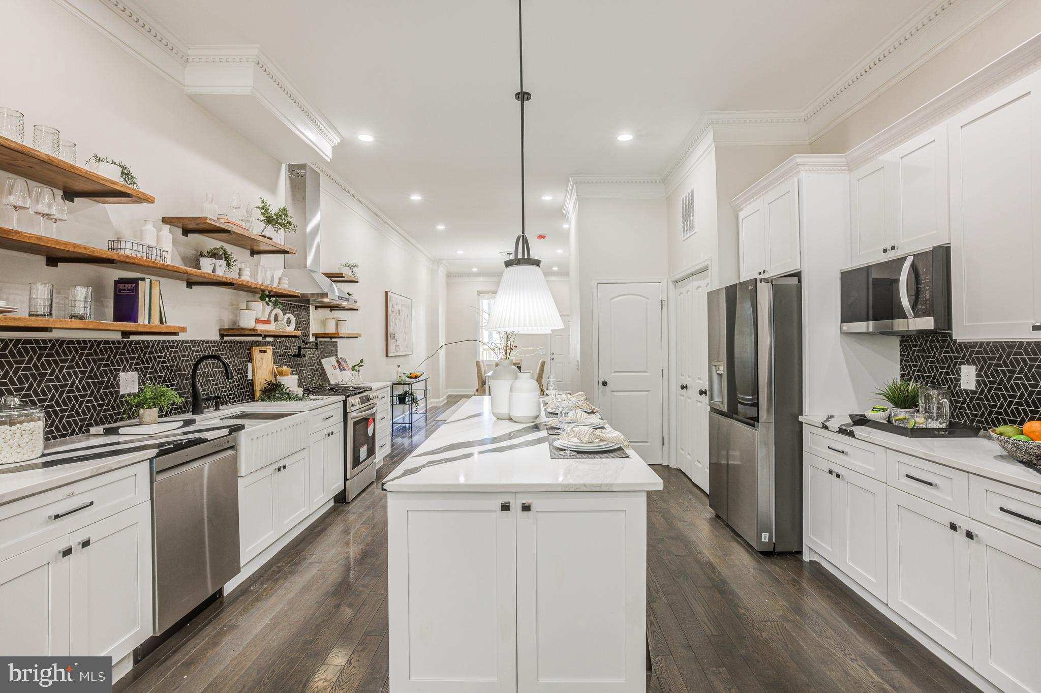 RESERVOIR HILL - Residential