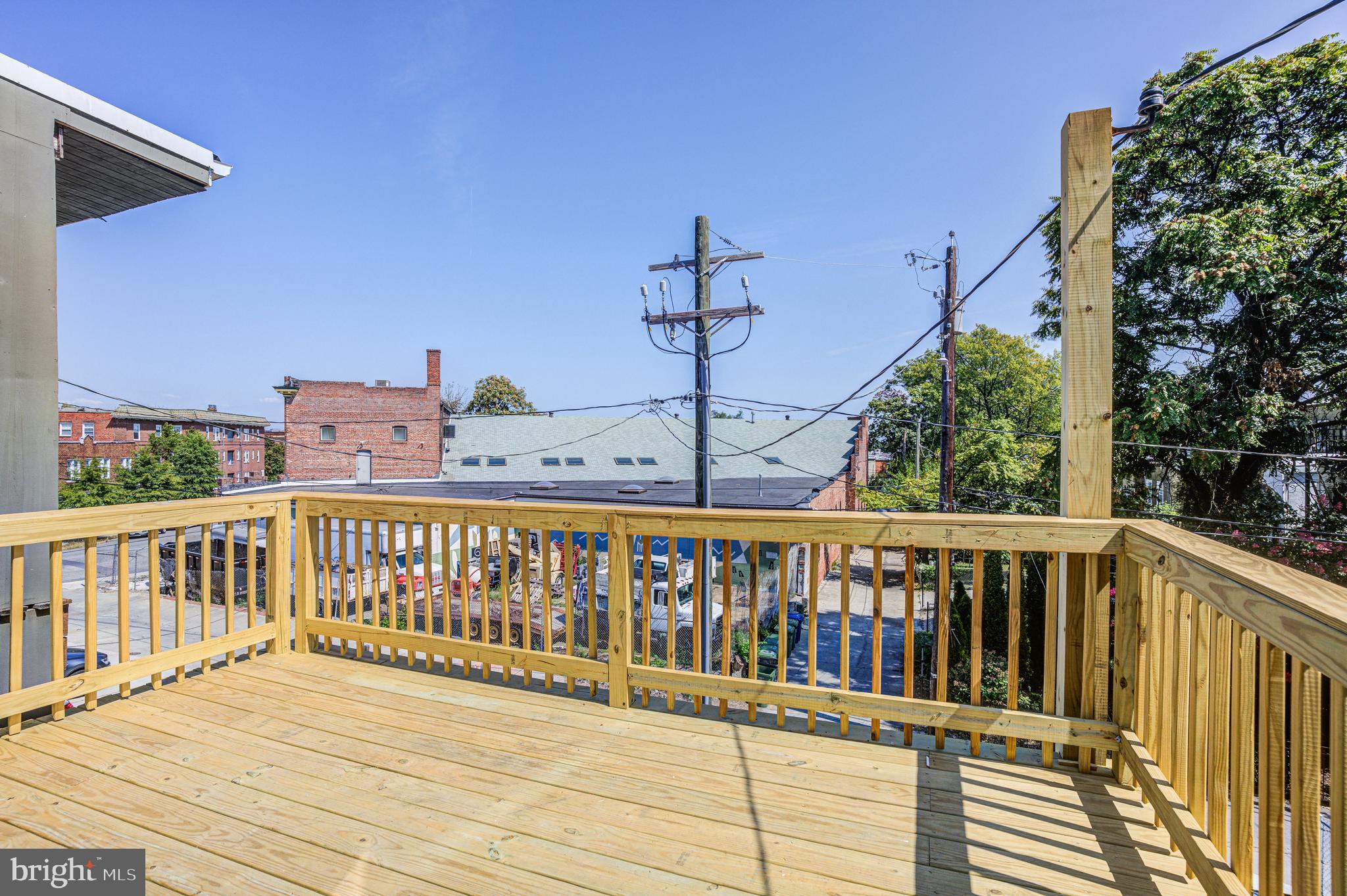 RESERVOIR HILL - Residential