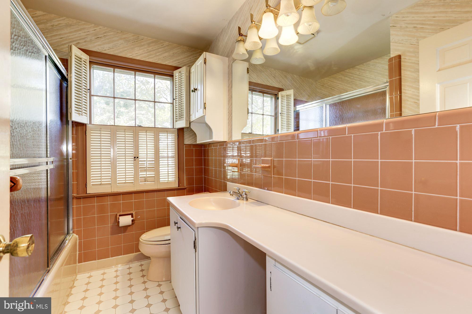 GLEN HILLS - Residential