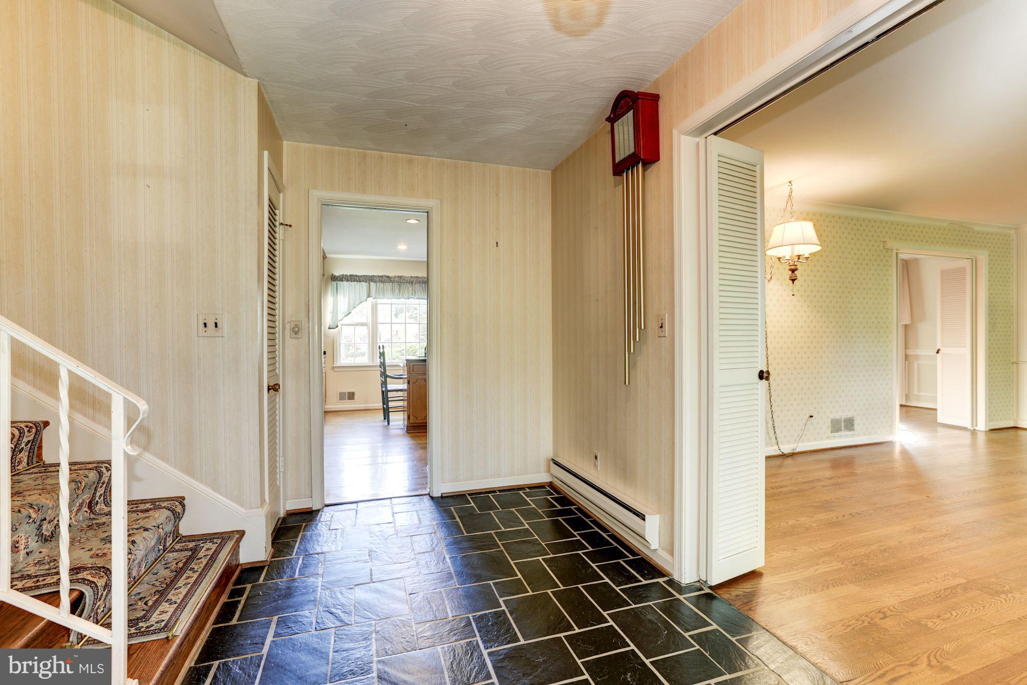 GLEN HILLS - Residential