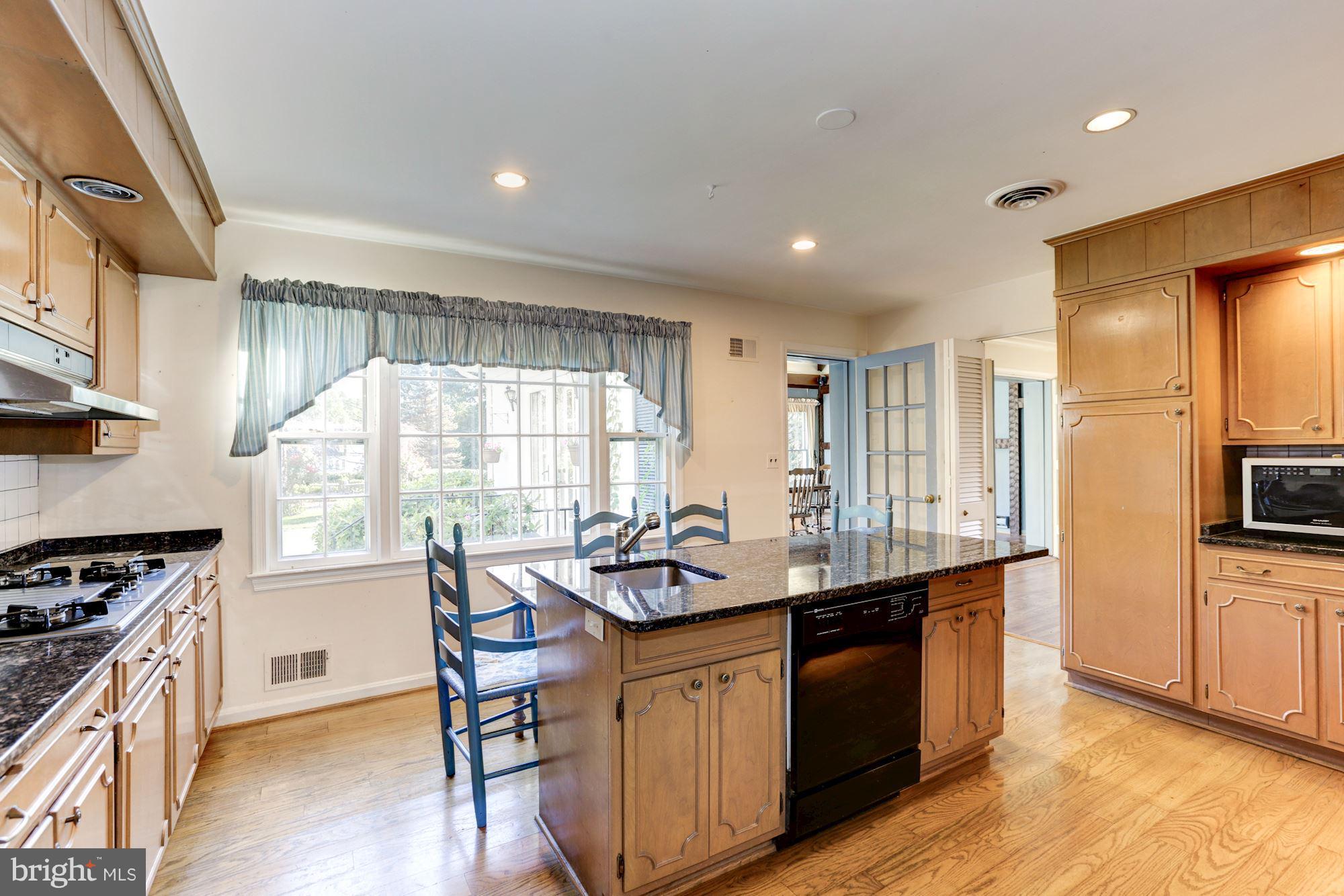 GLEN HILLS - Residential