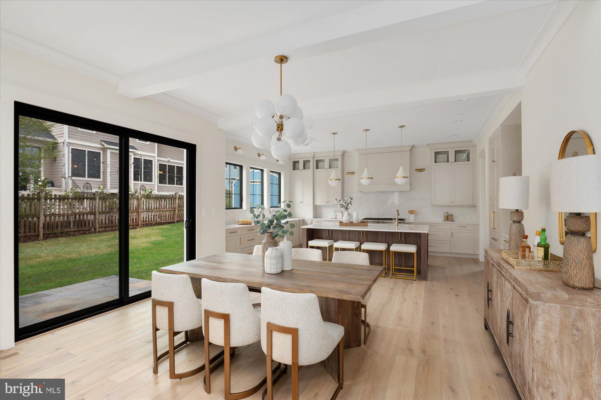 YORKTOWN - Residential