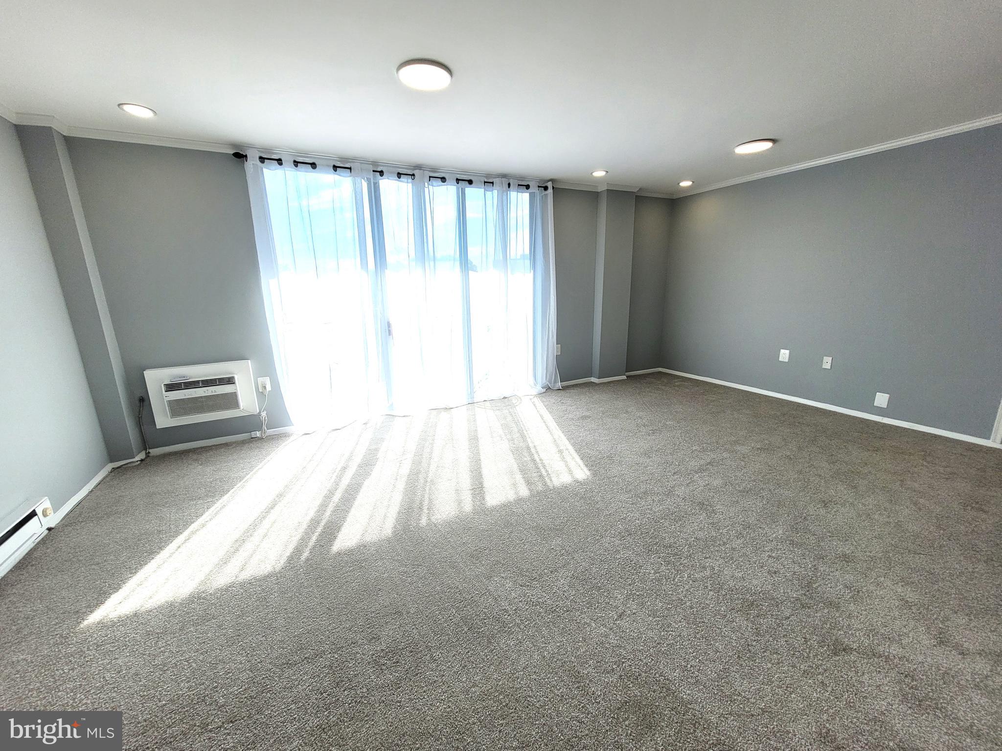 BARCROFT HILLS - Residential