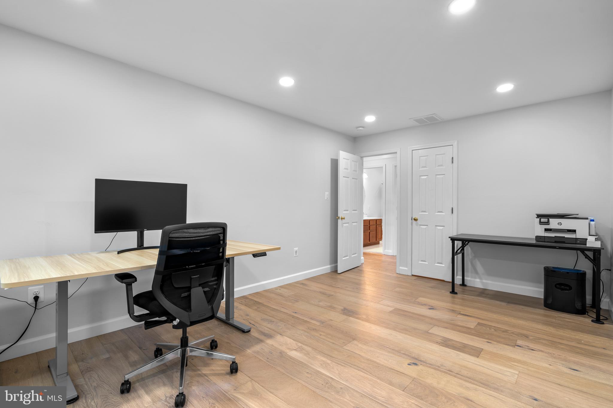 WALNEY ESTATES - Residential