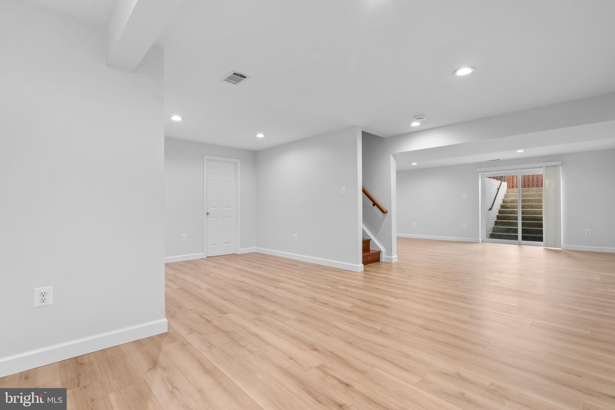 WALNEY ESTATES - Residential
