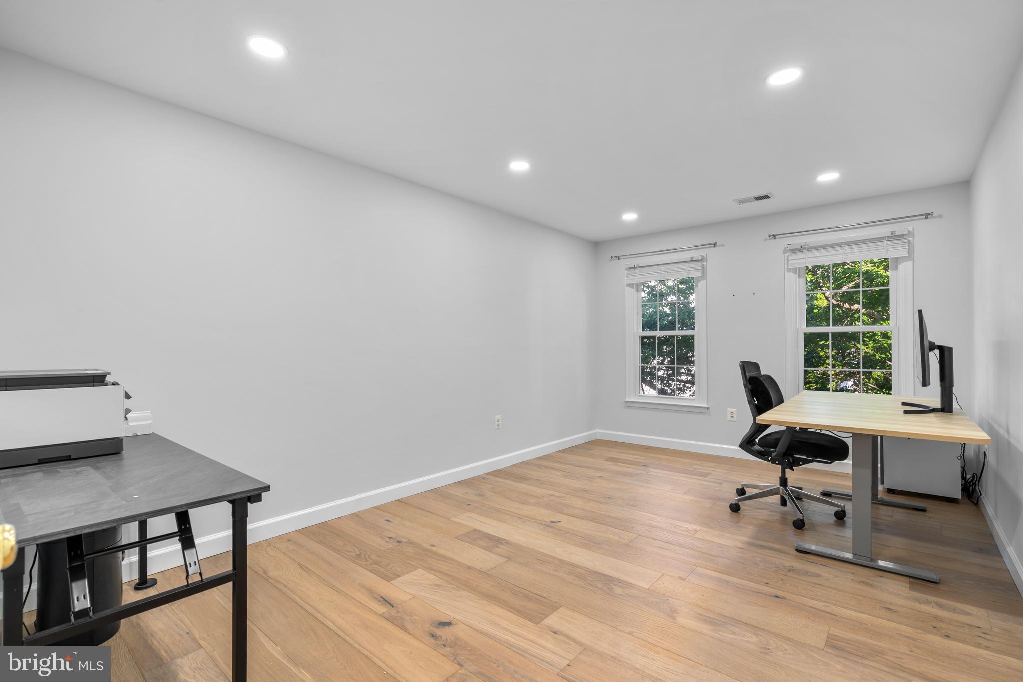 WALNEY ESTATES - Residential